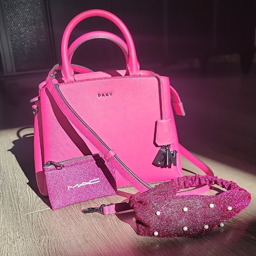 DKNY Paige Medium Satchel – Fuchsia + Matching Accessories 💖👜